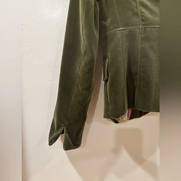 J.Crew Olive Green Velvet Blazer – Size 4 – Tailored Fit, Fully Lined - Picture 6 of 10